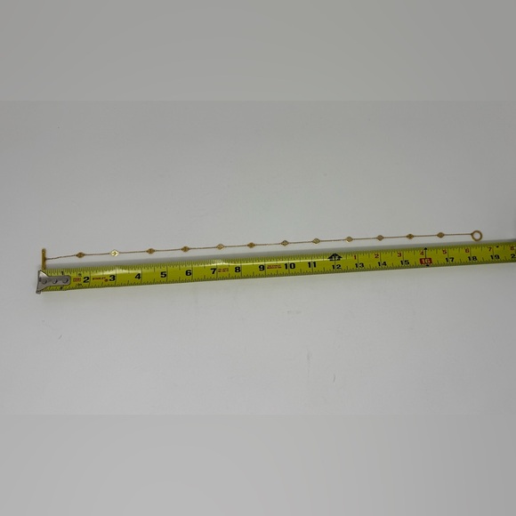 Tory Burch Logo Toggle Short Necklace in Gold 16" Delicate Gold Plated - Picture 4 of 6